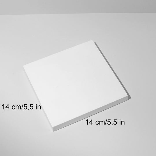 Flat square jewelry display plate, 14 x 14 x 1.5 cm, for rings, earrings and minimal jewelry compositions