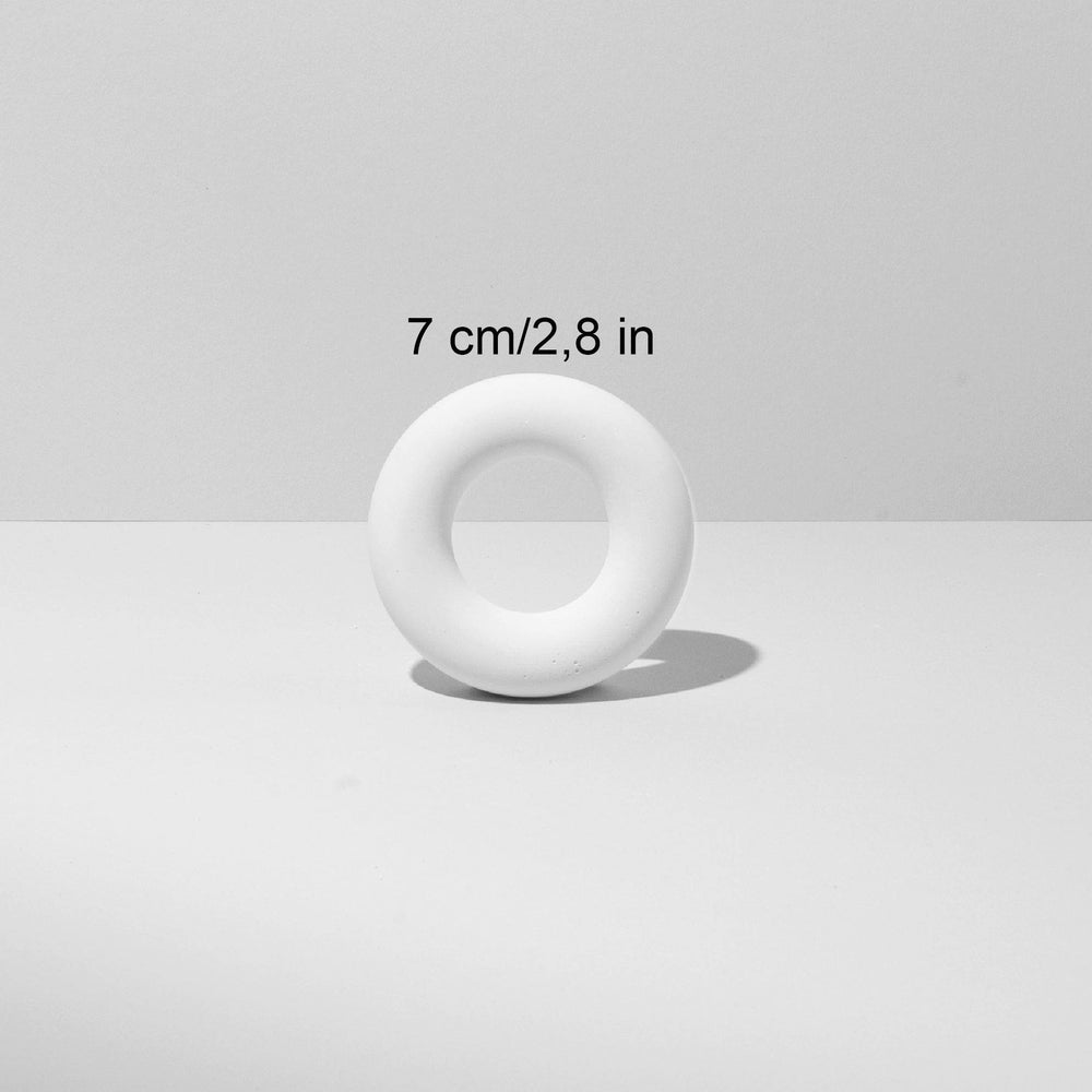 Round Bagel Geometric Prop - Content Props