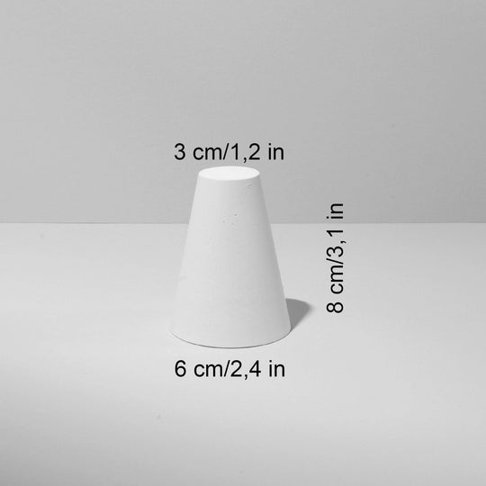 Small Cone Photography Prop 8x6 cm - Content Props