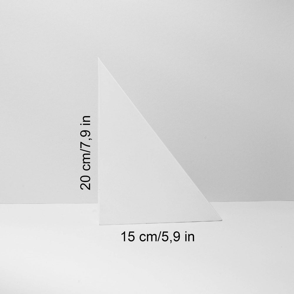 Large Triangle Prop 20x15 cm - Content Props