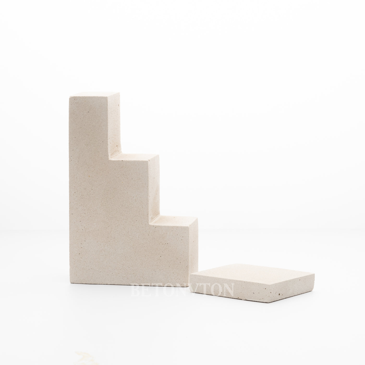 Concrete Props Set in Stock