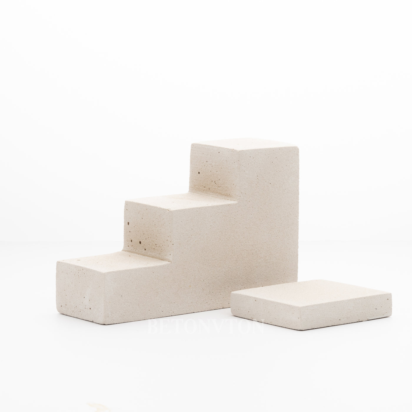 Concrete Props Set in Stock