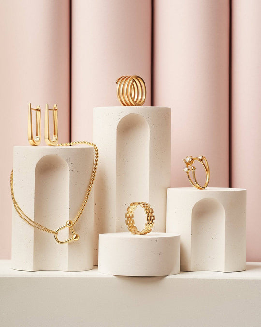 Cylinder Candlestick Prop Set - Content Props