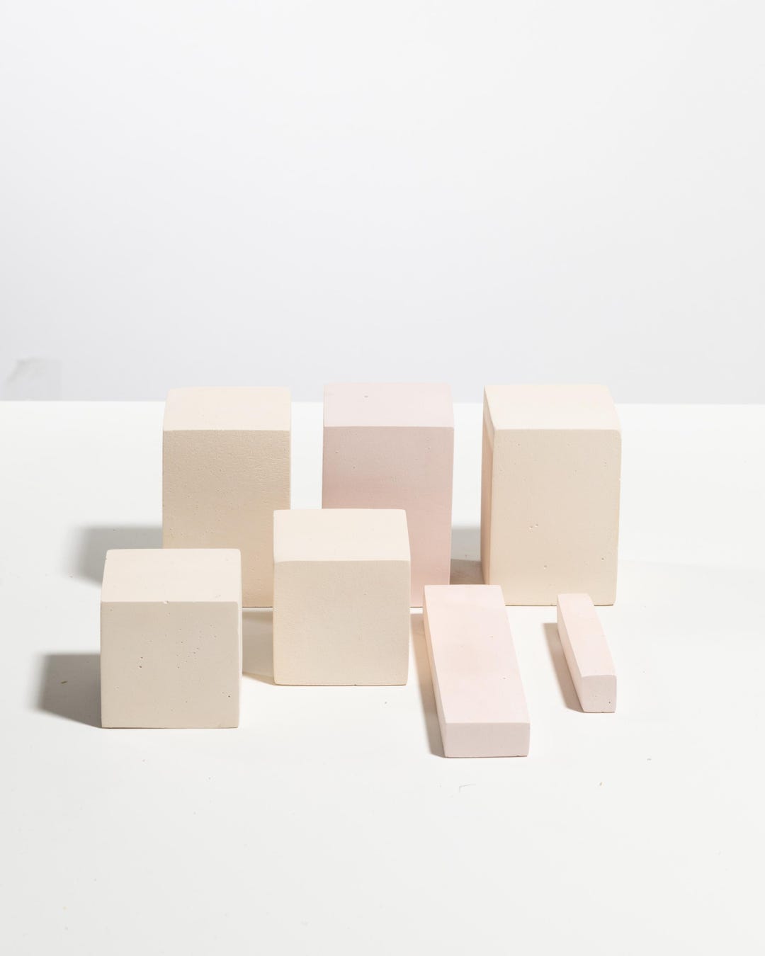 Set minimaliste de blocs de présentation pour bagues et boucles d&