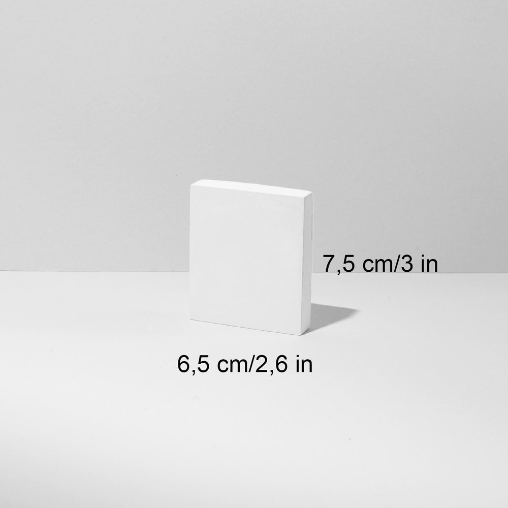 Tall display block approx. 19 x 6.5 cm (7.5 x 2.6 in) in matte finish