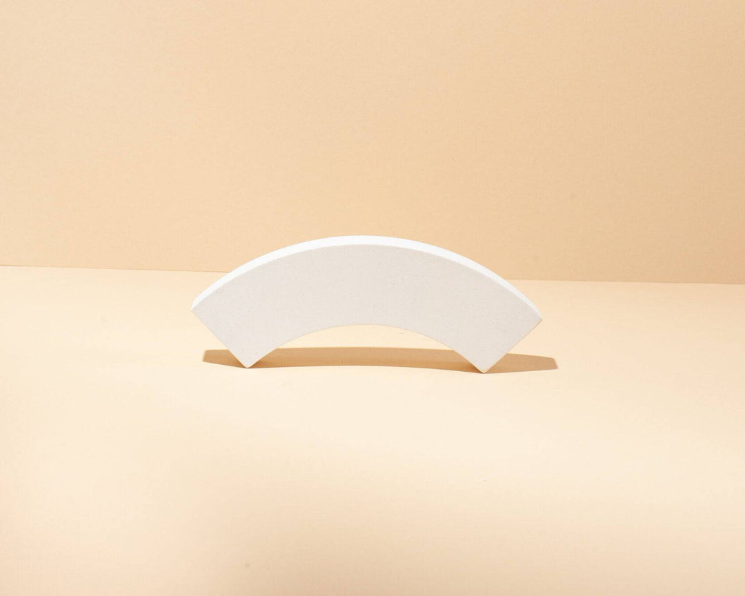 Curved Geometric Display Prop - Content Props