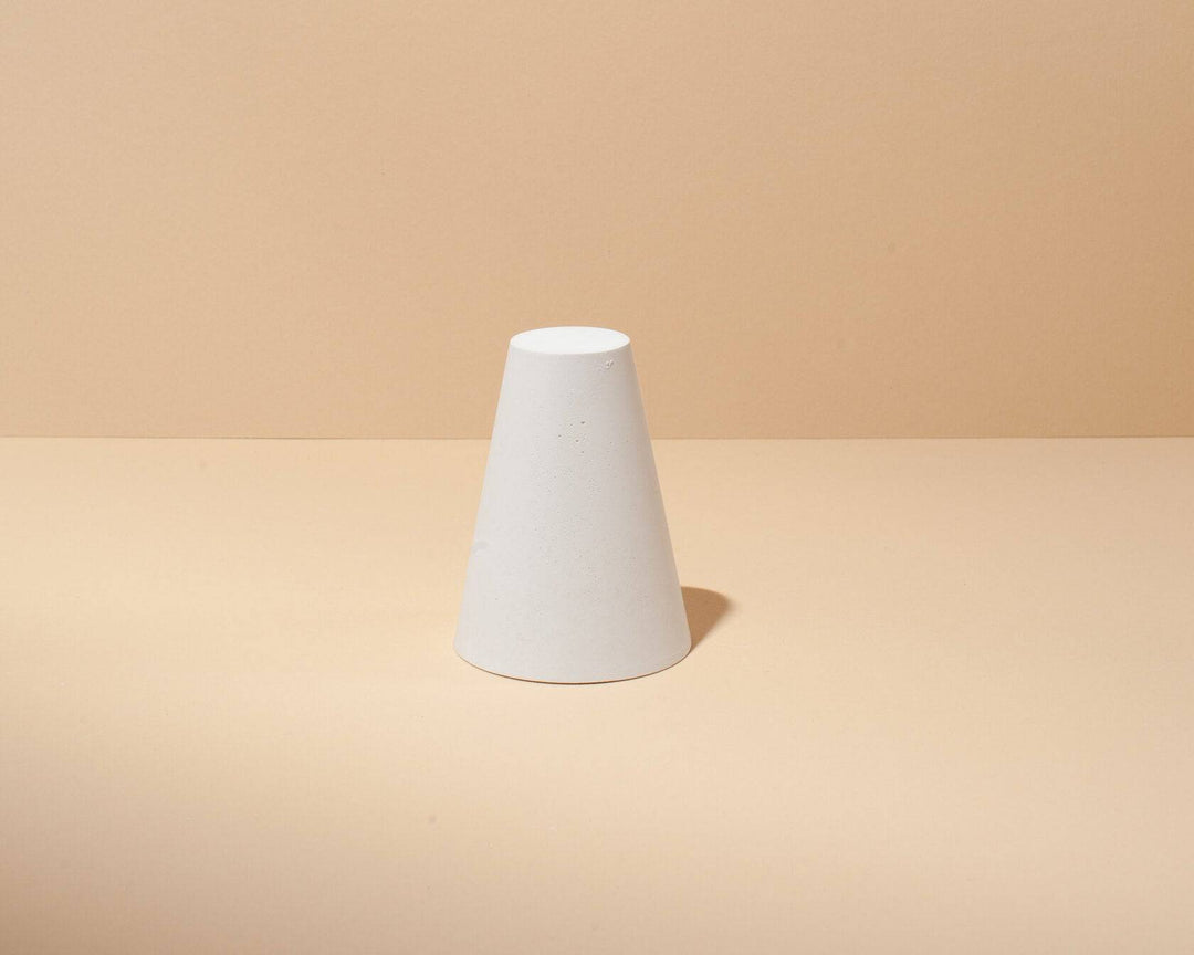 Small Cone Photography Prop 8x6 cm - Content Props