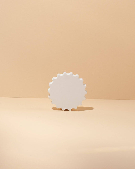 Small Gear Shape Prop 7.5 cm - Content Props