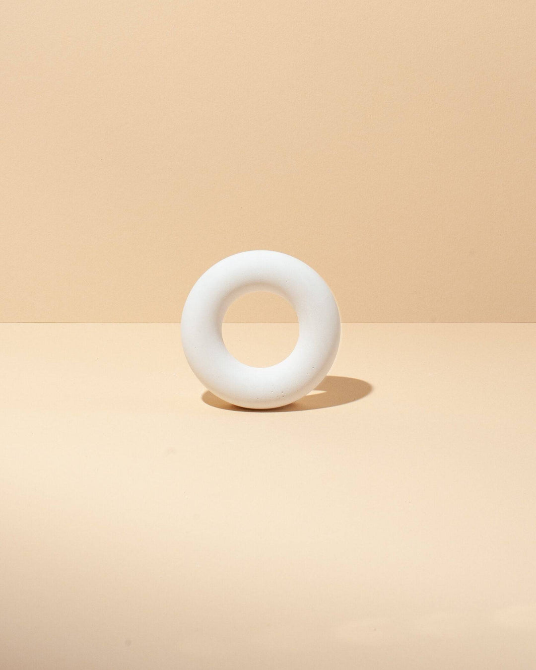 Round Bagel Geometric Prop - Content Props