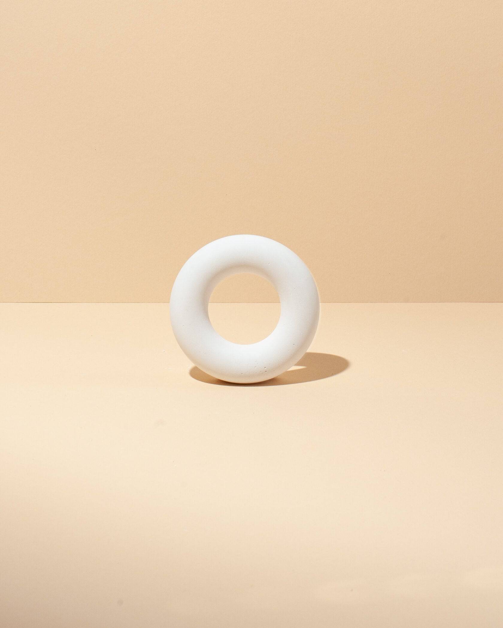 Round Bagel Geometric Prop - Content Props